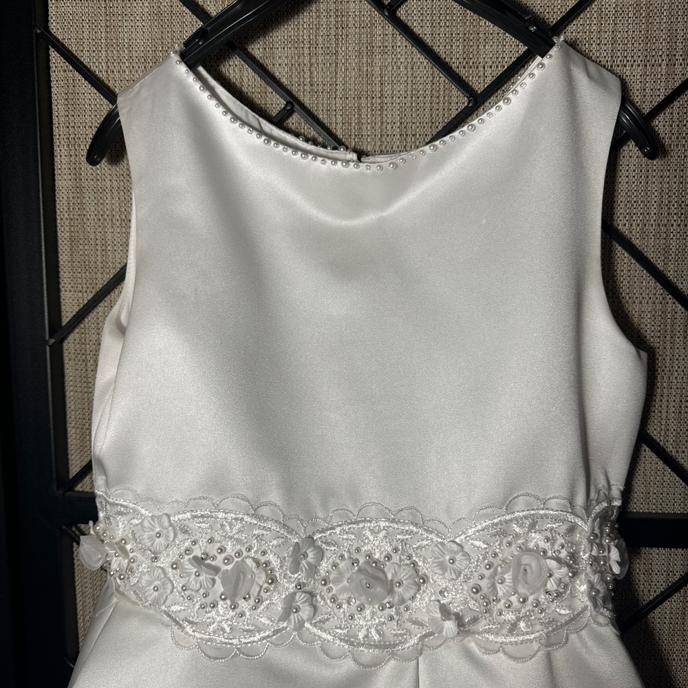 White flower girl dress